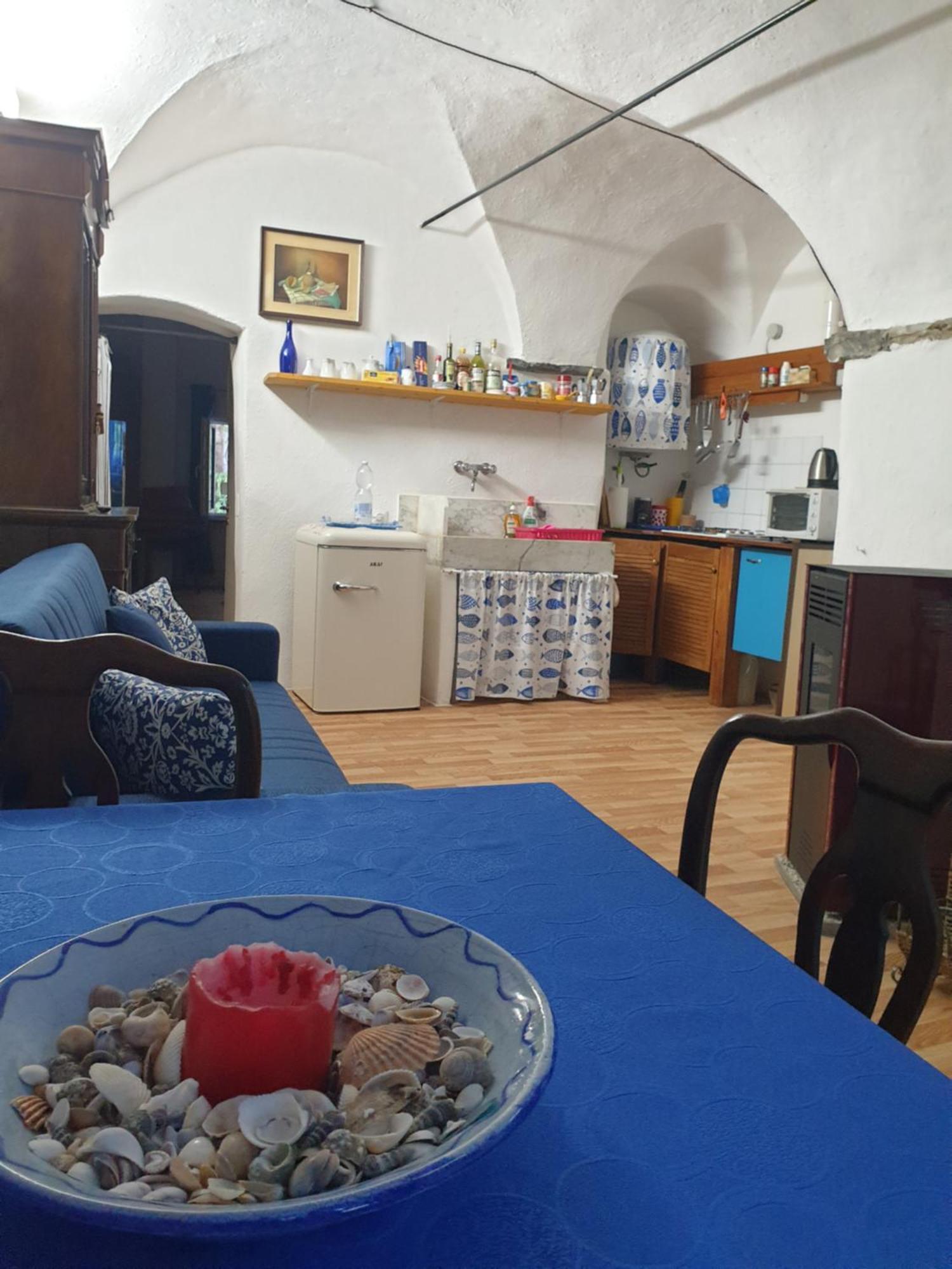 サンレモ Casa Di Ingrida Bussana Vecchiaヴィラ エクステリア 写真